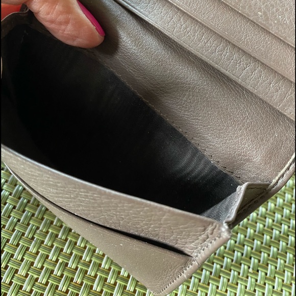 Uni-Sex SALVATORE FERRAGAMO Calfskin CARD CASE - Picture 5 of 11